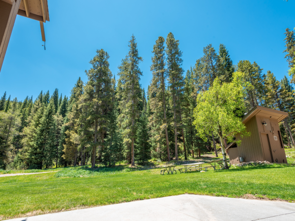 Copper MTN Center village pet friendly one bedroom Ski in Walk out
